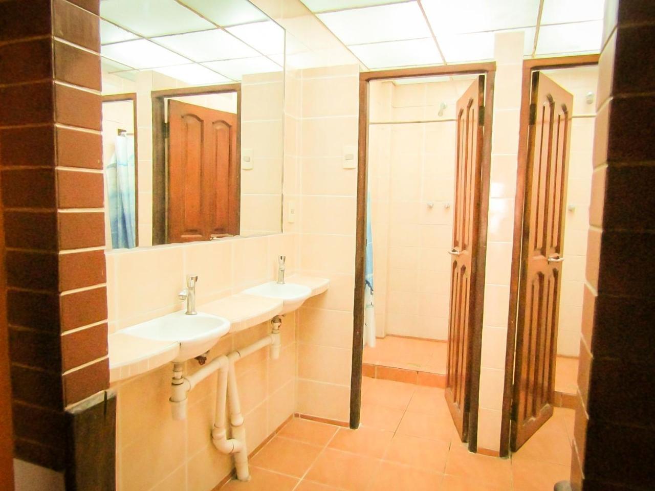 Hostal Canoa La Paz Zewnętrze zdjęcie